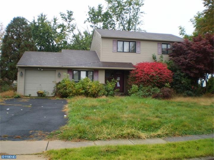 877 Primrose Dr