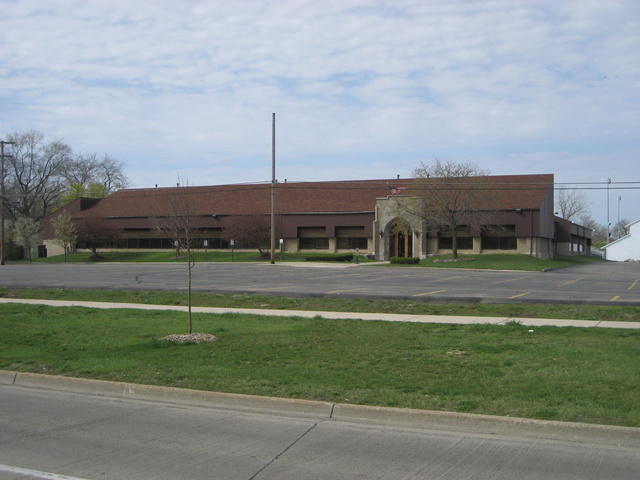 27575 Harper Ave.