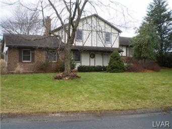3396 Darien Rd