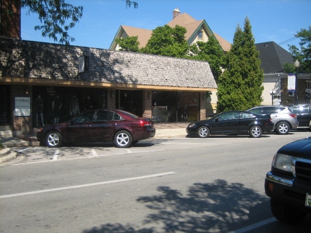 123 W Wesley Street
