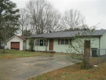 1404 Coffman Dr