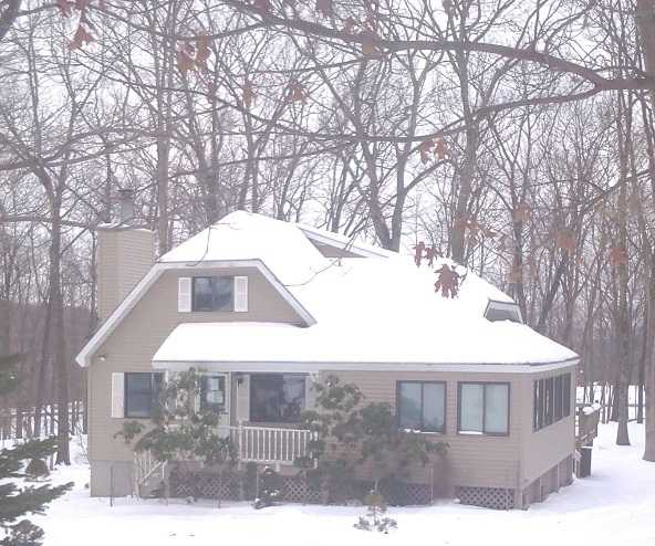 470 Pocono Mountain Lake Est