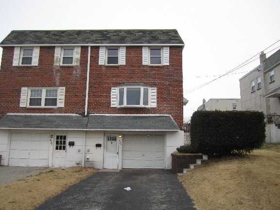 639 Caroline Dr