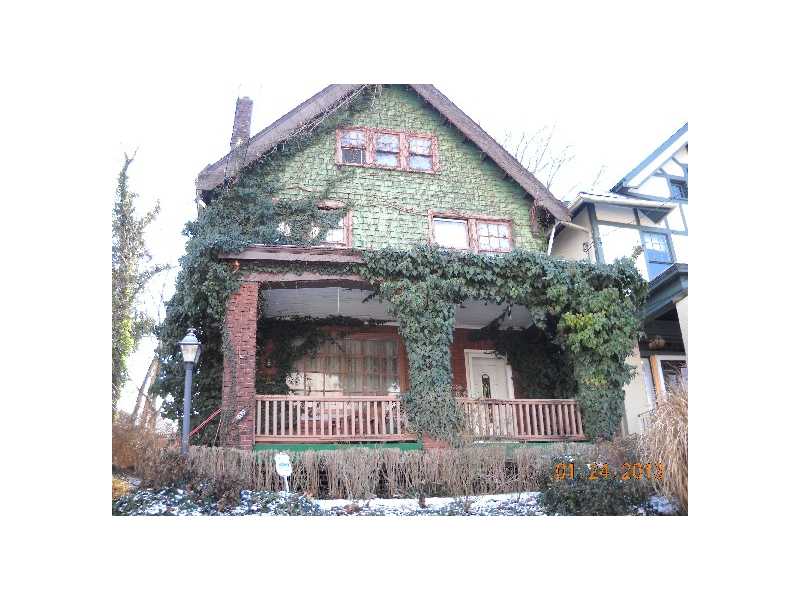 108 Oakview Ave