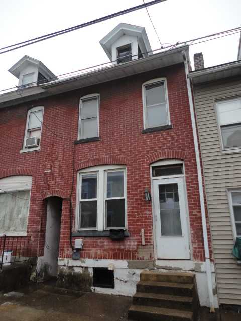 24 N Warren St