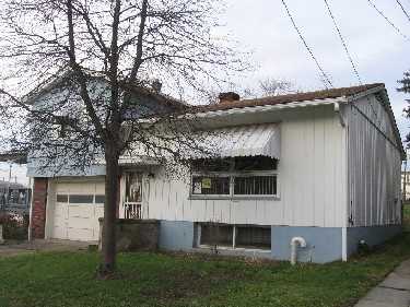 90 Mclean St