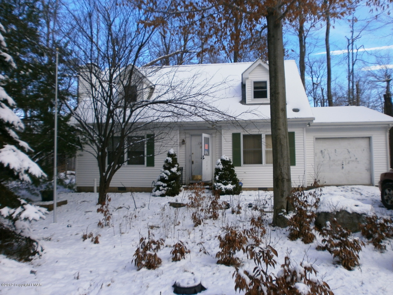 1384 Maywood Dr