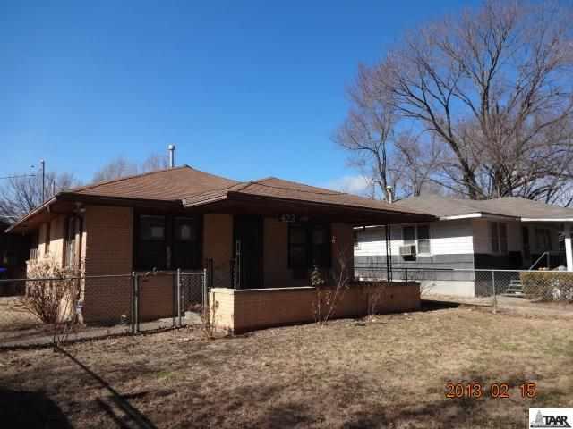 423 Se Golden Ave