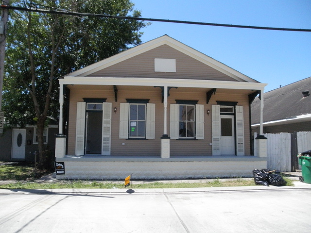412 Dolhonde Street