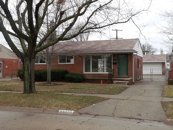 22374 Mary St