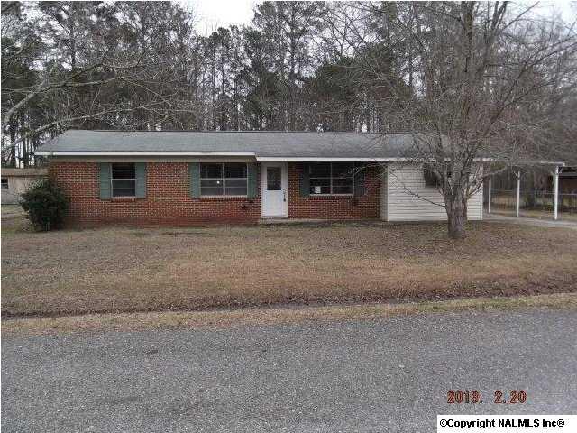 1425 Sharron Ln