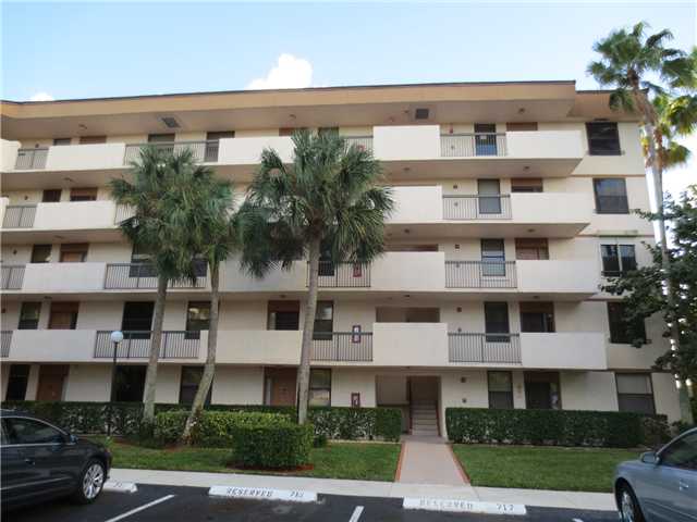 2767 Carambola Cir S Apt 105