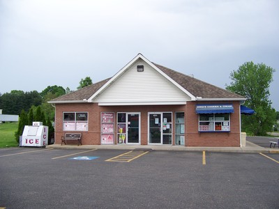 7230 Portage St NW
