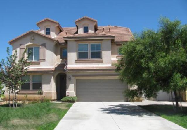 12323 Parkside Cir