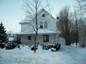 331 E Hancock St
