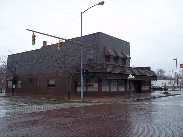 2001 Broadway