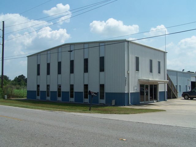 718 Hwy 90 E