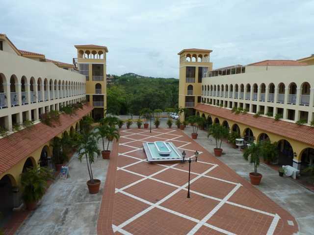 324 Palmanova Plaza
