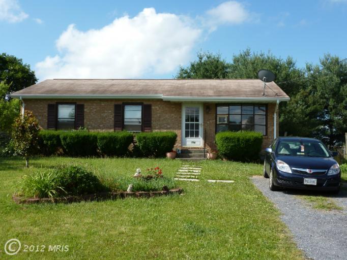 106 Oakmont Cir