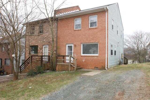 1404 Vine St
