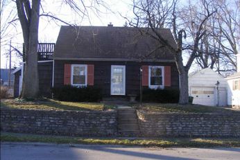 18 Debolt Ln