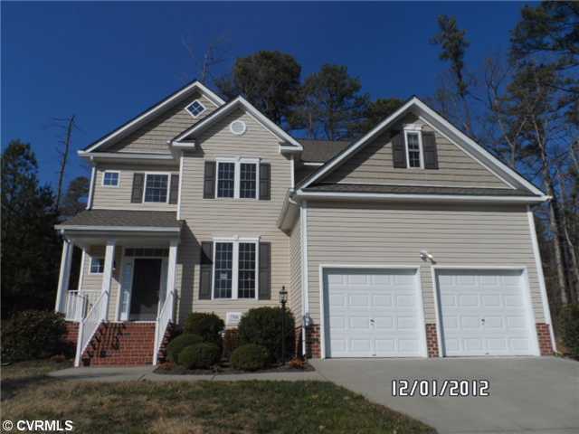 7706 Hampton Manor Ct