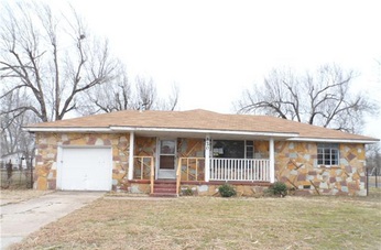 820 S Sooner Rd