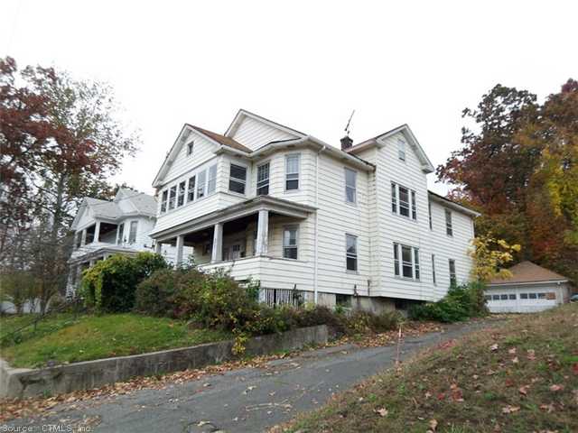 829 W Main St