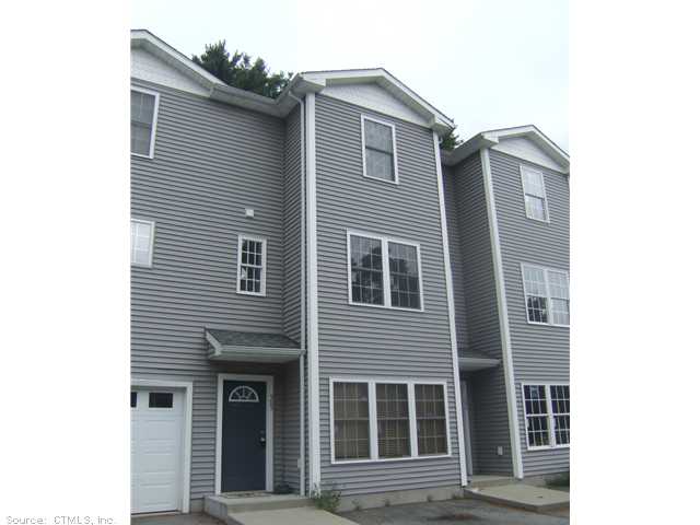 61 S Main St Apt 505