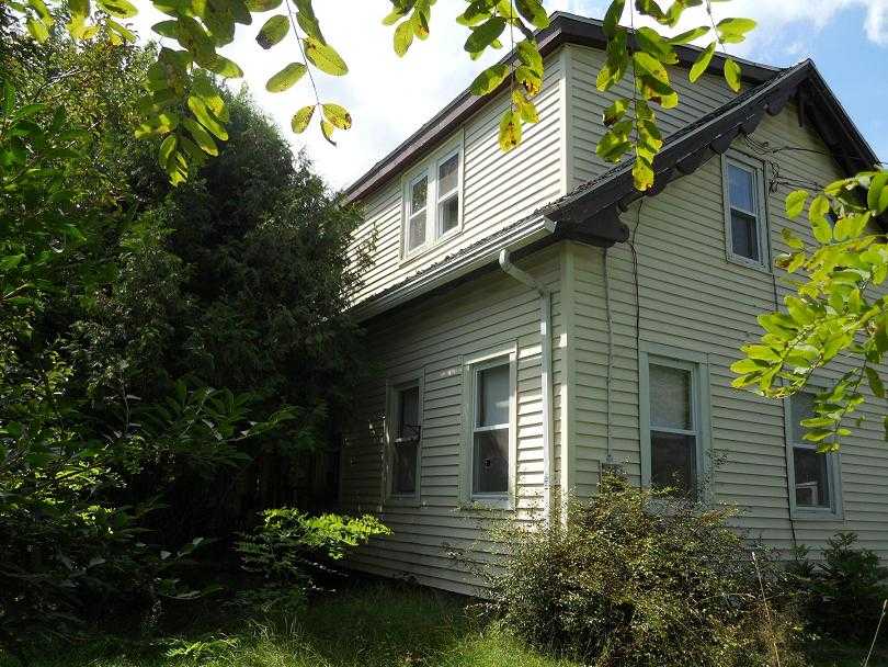 10 Laporte Rd