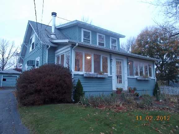 832 Terryville Ave