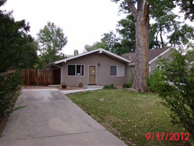1690 Iris St