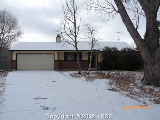 3611 Cragwood Dr