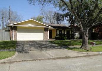 6735 Pickett Drive