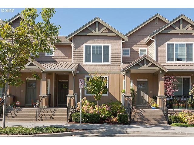 685 Nw Falling Waters Ln Unit 103