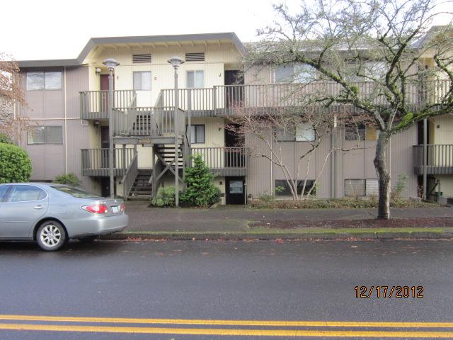4083 Donald St Apt B