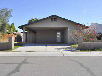 656 S San Joaquin Avenue