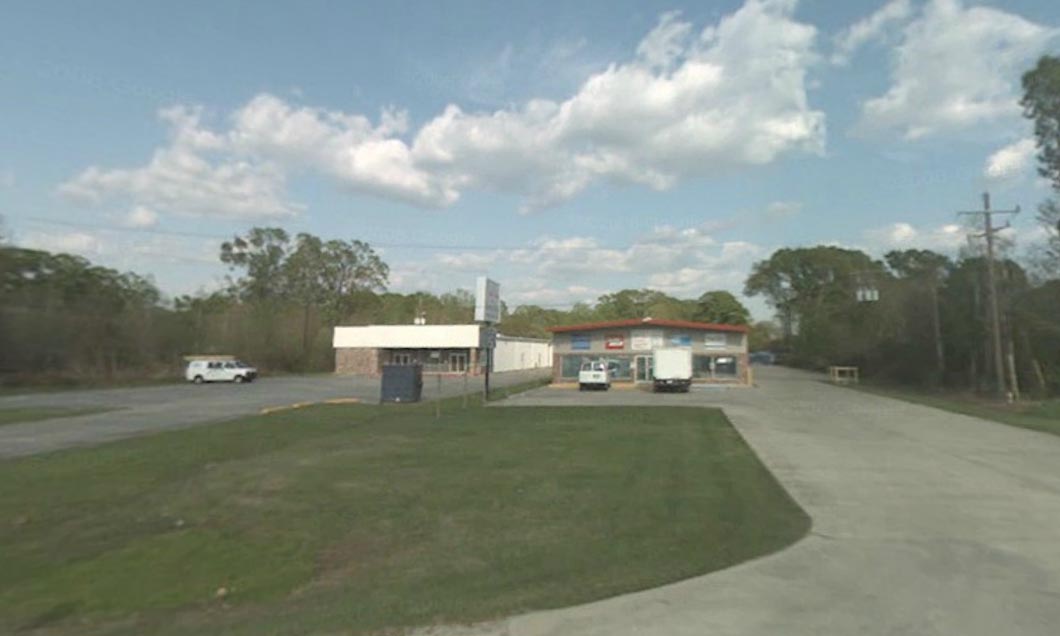 17014 Airline Hwy