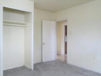 17 Cypress Rd