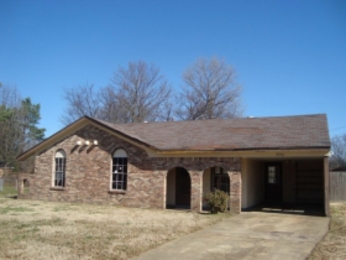 2960 Forest Glen Cv