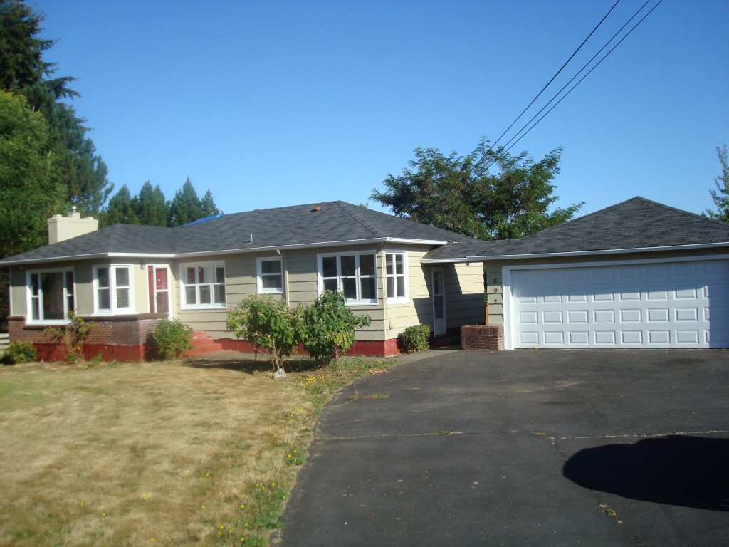 892 King Rd