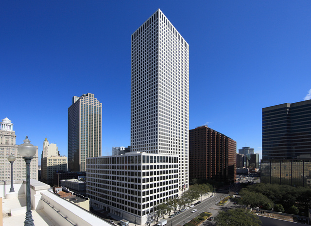 701 Poydras St