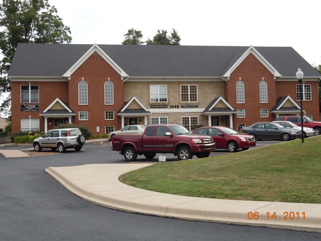 1448 Gardiner Ln Ste 203