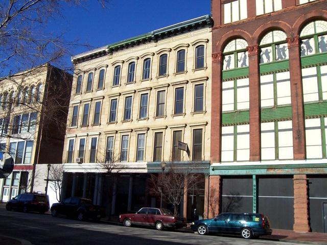 819 W. MAIN ST