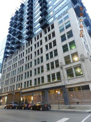 565 W Quincy St Unit 1015