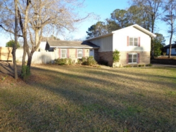 901 Wimbledon Dr