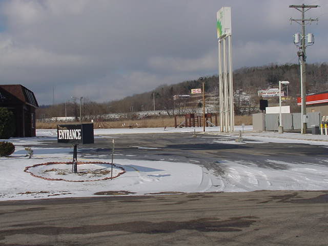 Doyle Ave