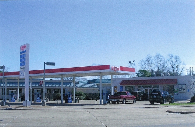 748 Diamond Jacks Blvd.