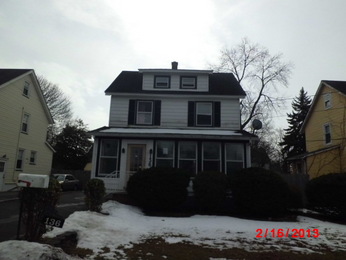 136 Sprague Ave