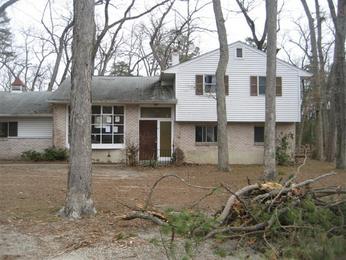 8 Chestnut Ave